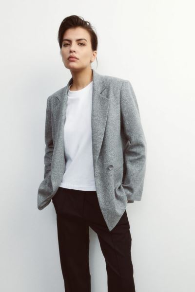 Минимализм, smart casual, артистизм: новые российские бренды женской одежды в среднеценовом сегменте