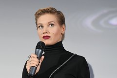 Увольнение Асмус с главной роли в сериале «Склиф» опровергли