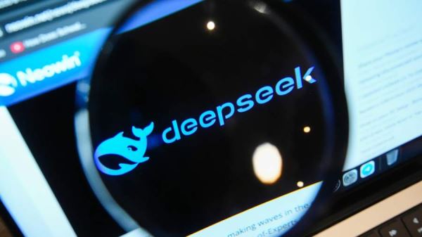 NYT сообщила о планах США запретить DeepSeek покупать американские технологии