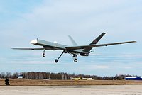 Украина впервые с начала СВО нацелилась на важный российский порт. Его атаковали способным обходить системы ПВО дроном