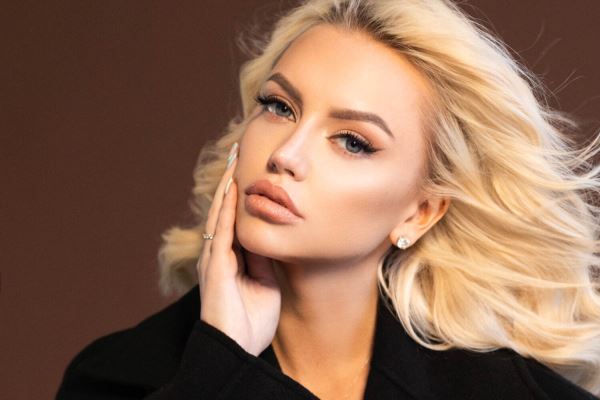 «Деньги и репутация»: Милана Тюльпанова назвала требования к своему избраннику