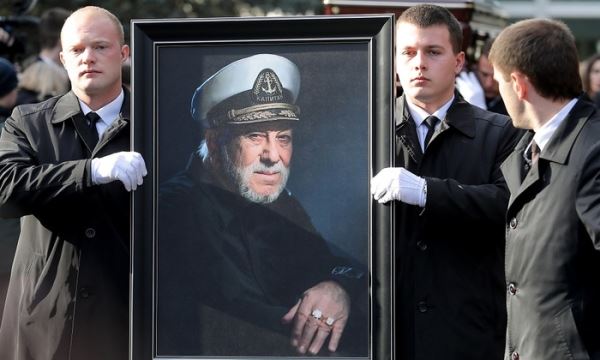 Бедрос Киркоров: что скрывалось за ширмой благополучия?