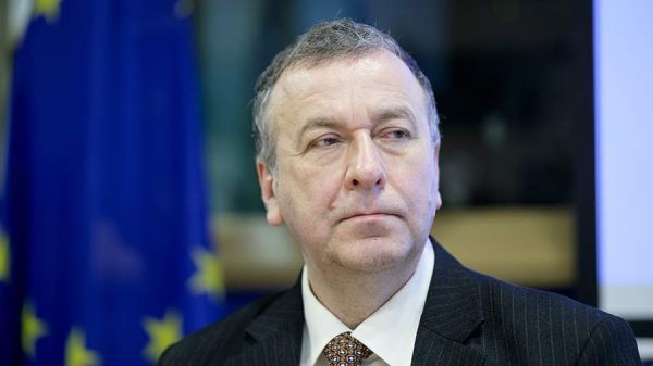 Литовского политика Алманиса внесли в список террористов и экстремистов в РФ