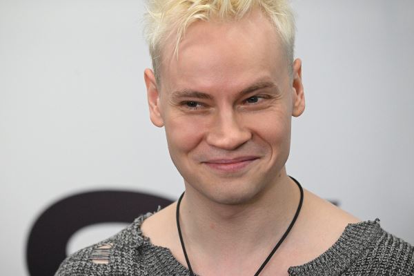 Shaman одним словом отреагировал на санкции Зеленского