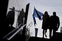 Шойгу предупредил о планах Европы полностью подготовиться к военной конфронтации с Россией. Когда может вспыхнуть конфликт?